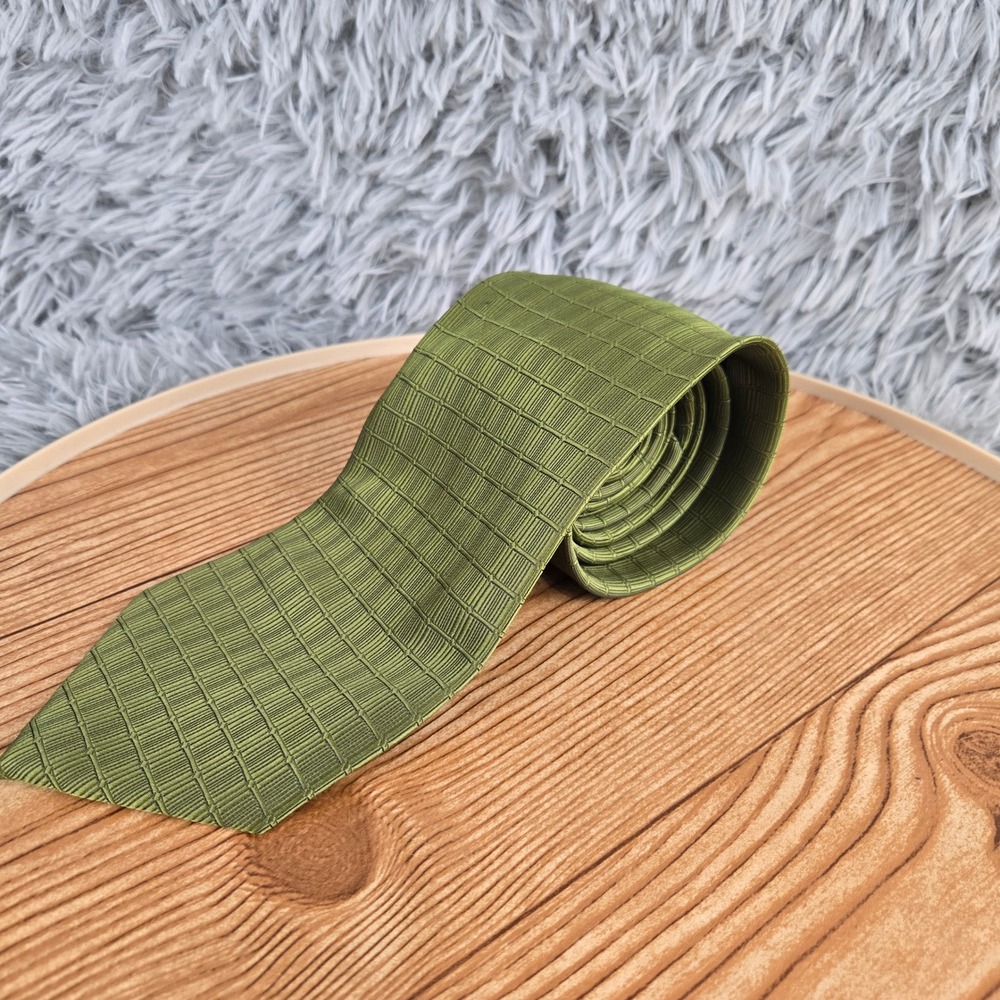 Ferrecci Mens Olive Green Grid Textured Handmade Microfibre Necktie